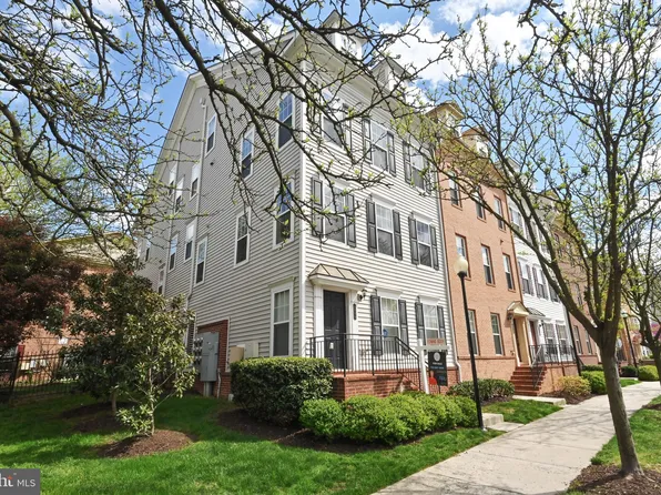 3949 Old Dominion Blvd, Alexandria, VA 22305