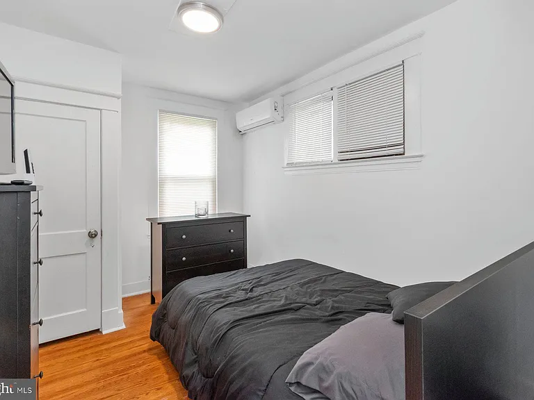 3904 Gwynns Falls Pkwy — Photo 9