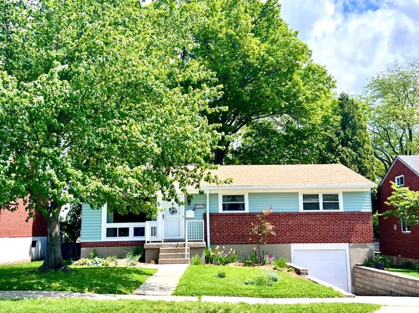 3332 Greenway Ave, Cincinnati, OH 45248