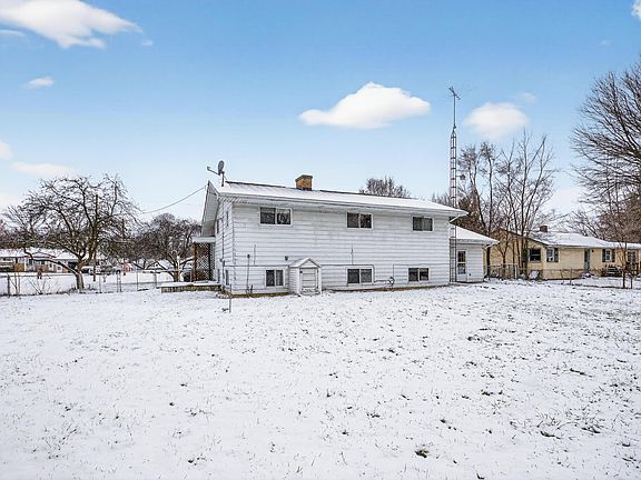 4th image of 11470 Wing Dr