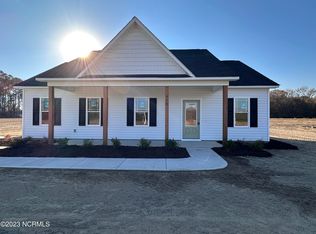 979 Micro Rd, Selma, NC 27576