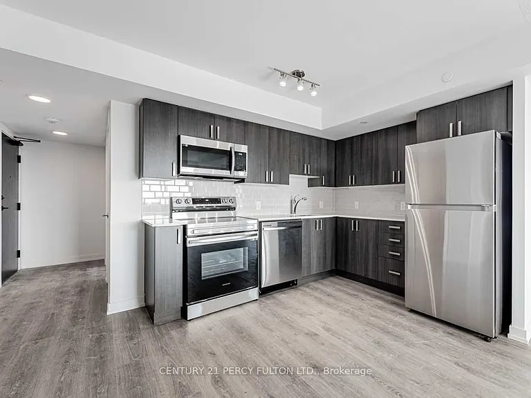 1480 Bayly St #513 — Photo 12