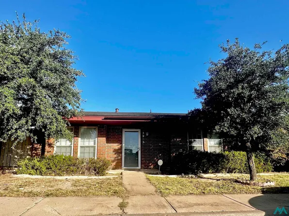 3006 Montgomery St, Hobbs, NM 88240
