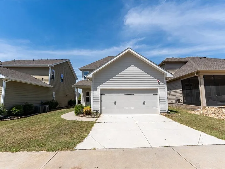 165 Mansfield Dr — Photo 24