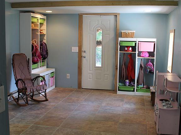 Family / mudroom
