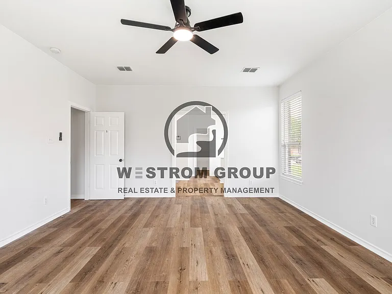 1738 Rock Ridge Dr — Photo 16