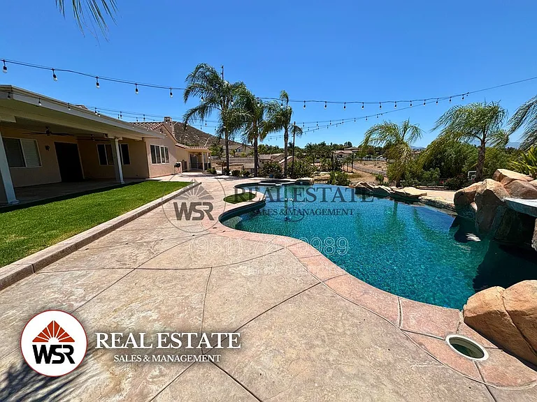 18691 Oak Park Dr — Photo 36