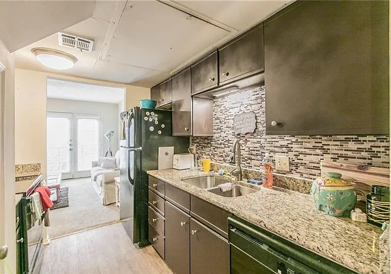 600 Bagby #6d - The Centre 3bd/2.5bth — Photo 4