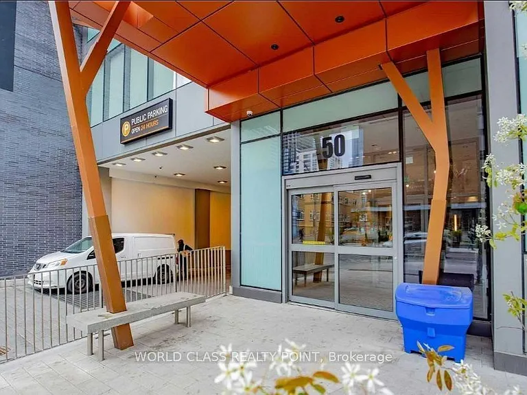 50 Wellesley St E #903 — Photo 2