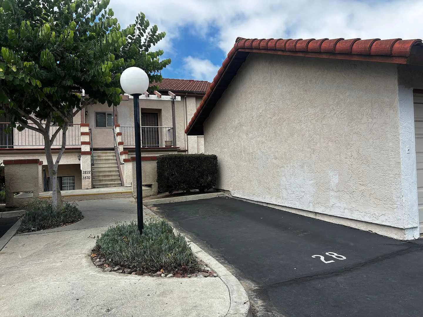 Beautifully Updated 2-Bedroom Condo in The Villas of Calavera — Photo 4