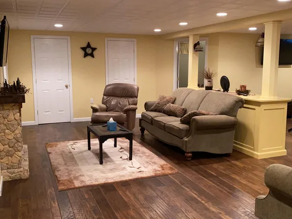 47 Braley Hts, Mapleton, ME 04757