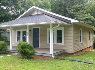229 Oakland Dr, Elkin, NC 28621