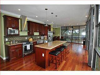 3rd image of 17101 Shady Lane Dr