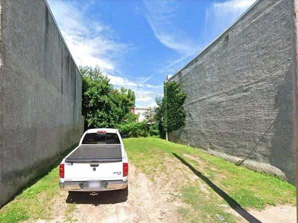 2036 N Stillman St, Philadelphia, PA 19121