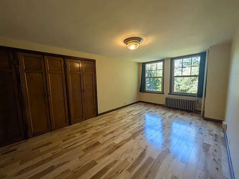 852 N Summit Blvd #403 — Photo 3