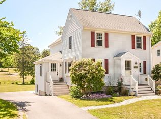 26 Harrison St, Reading, MA 01867