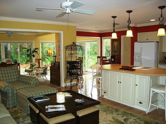 3rd image of 105 Spyglass
