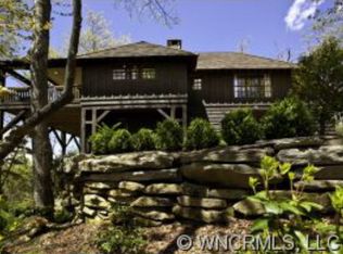 427 Eagle Dr, Lake Toxaway, NC 28747