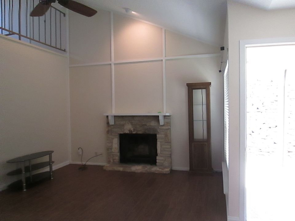 1st image of 1721 Timberwood Dr