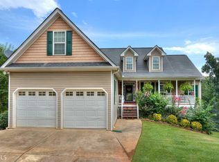 40 Foxfire Ln, Cartersville, GA 30120