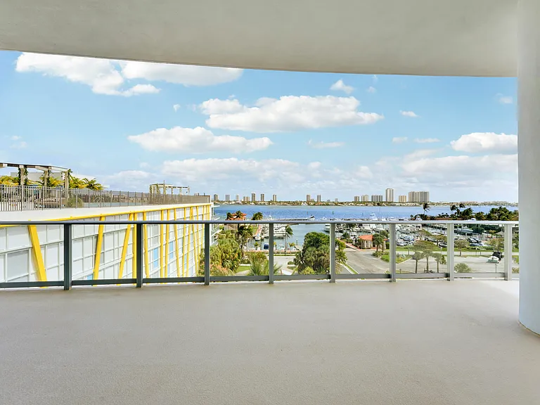 220 Lake Shore Dr #612 — Photo 66