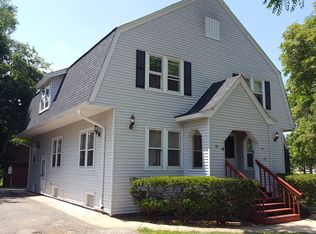 115 W Crystal Lake Ave, Crystal Lake, IL 60014