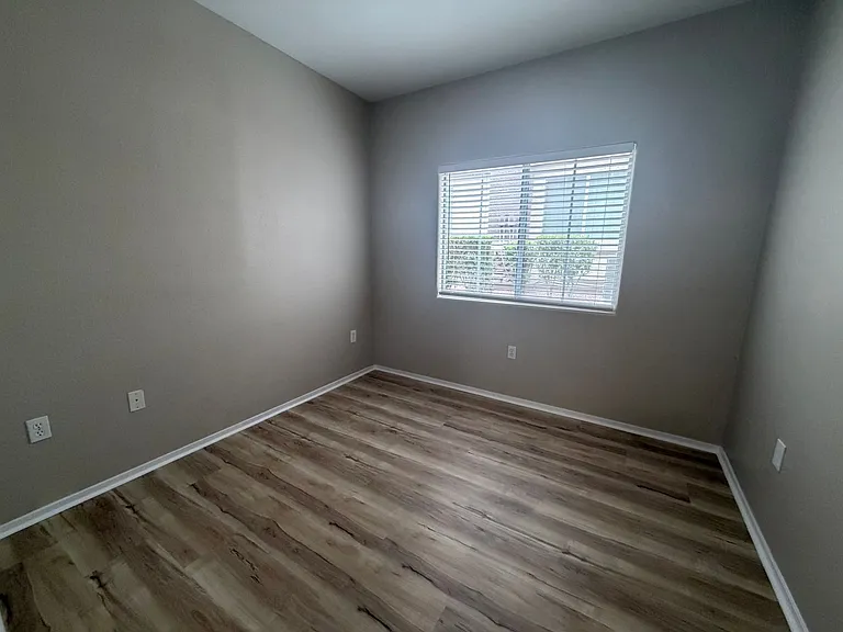 9303 Gilcrease Ave #1250 — Photo 12