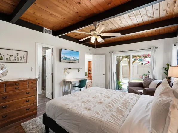 1187 Milligan Dr, Camarillo, CA 93010