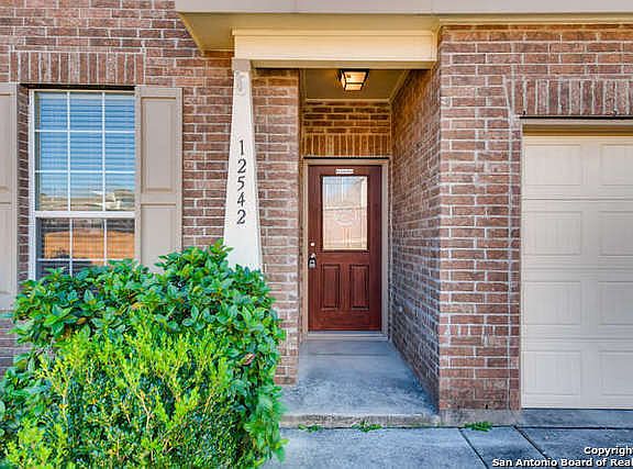 2nd image of 12542 Crockett Way