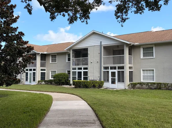 1435 Millstream Ln APT 204, Dunedin, FL 34698