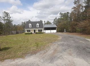 5151 Pine Ridge Dr, Chipley, FL 32428