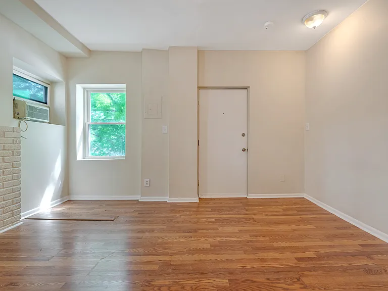4102 14th St NW #2 — Photo 2