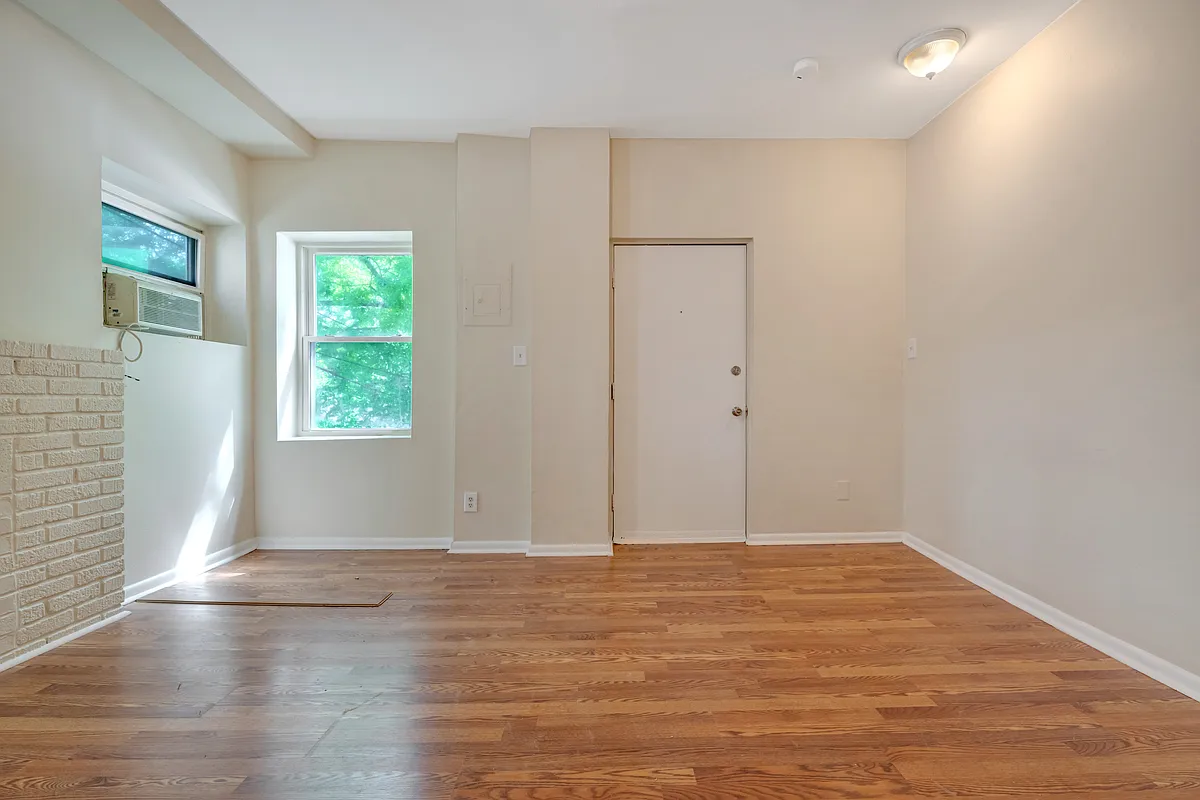 Building Photo - 4102 14th St NW #2