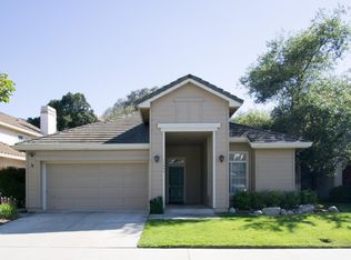 17604 River Run Rd, Salinas, CA 93908