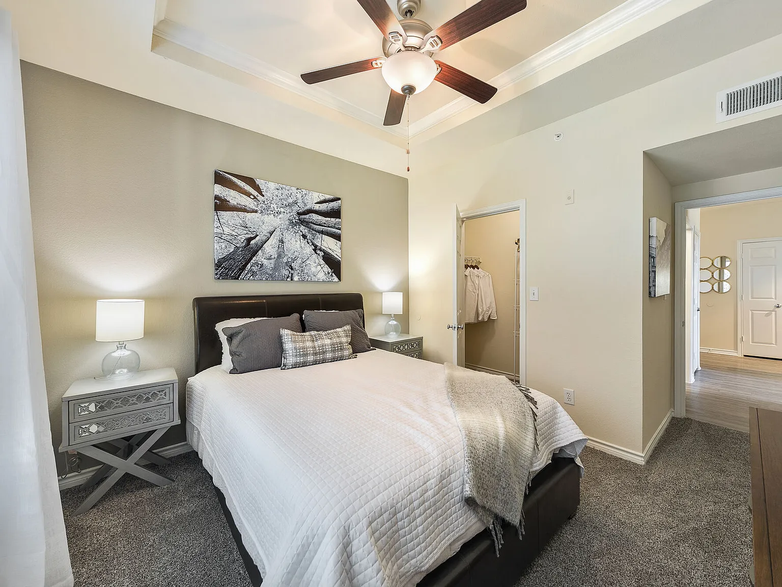 Lake Pointe Apts — Photo 4