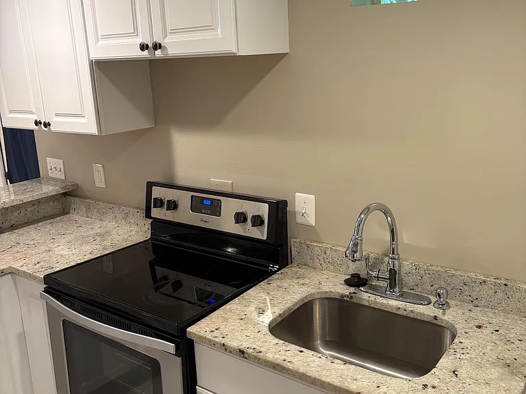 4104 Swiss Stone Dr — Photo 8