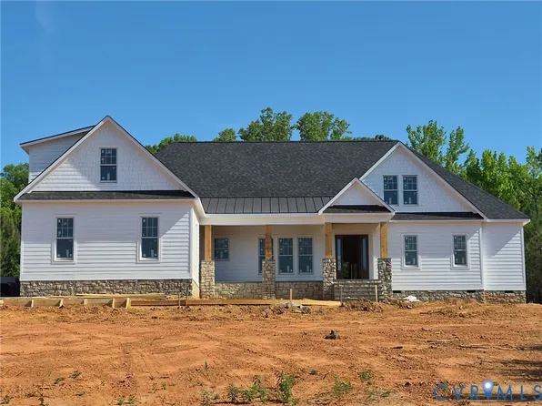 1554 Smokey Ridge Rd, Maidens, VA 23102