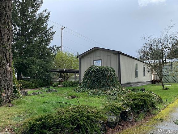 2nd image of 1024 205th Street Ct E #32