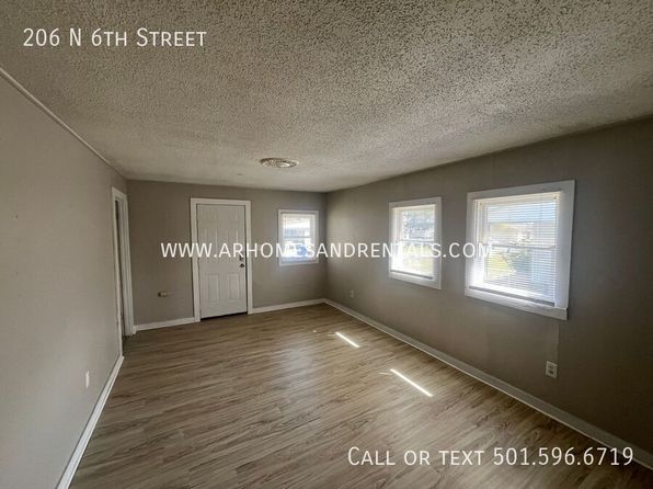 206 N 6th St, Cabot, AR 72023