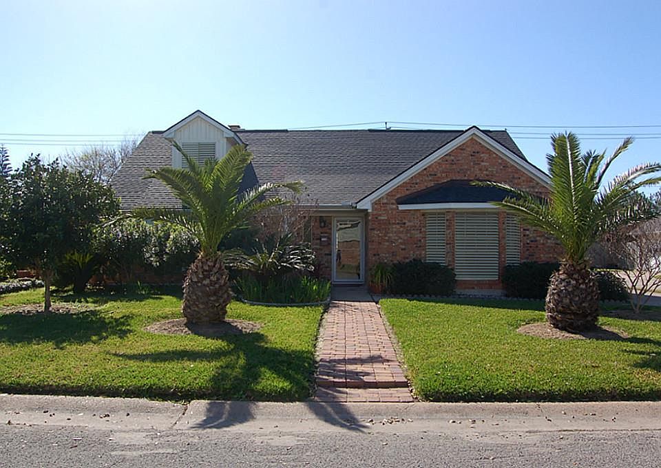 1st image of 7730 Beaudelaire Cir
