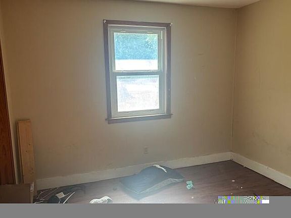 5th image of 509 Purdue Ave