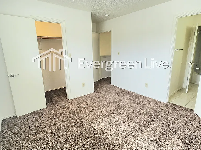 2303 Sandia Ct — Photo 23