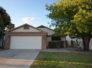 852 E Calle Del Norte, Chandler, AZ 85225