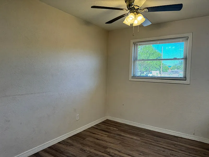 4 bed, 1808 sqft, $1,800 — Photo 4