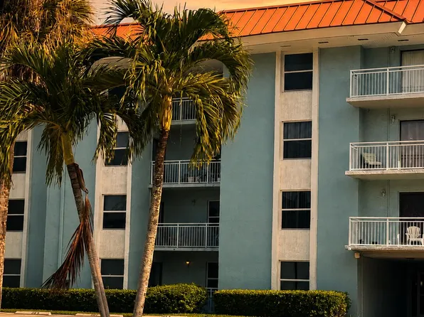 505 S PINE ISLAND Road #B310, Plantation, FL 33324