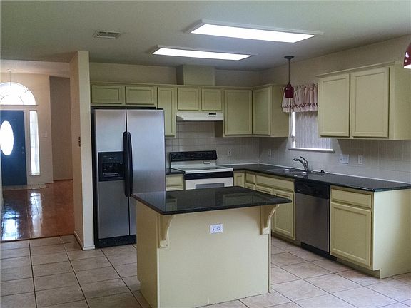 5th image of 14645 Montoro Dr