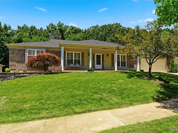 14925 Royalbrook Dr, Chesterfield, MO 63017
