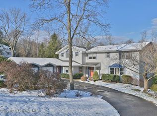410 Northern Spy Rd, Clarks Summit, PA 18411