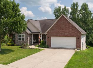 410 Claiborne Dr, Dry Ridge, KY 41035