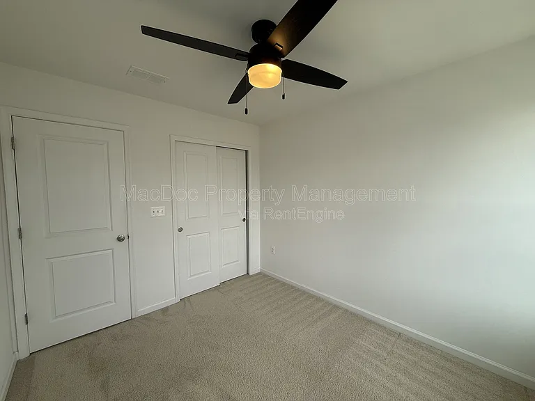 2401 Copa Ct — Photo 25